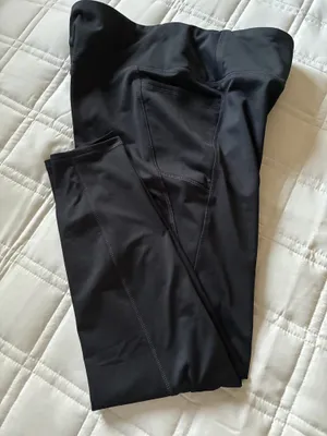 Hind Black Leggings for Women - Solid Black Activewear thumbnail 1