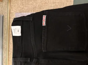 Black Size 23 thumbnail 3