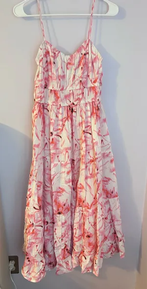 Collision pink and white dress thumbnail 1