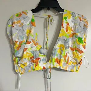 Women's Hello‎ Molly Clouded Crop Top Floral Print Size Medium thumbnail 4