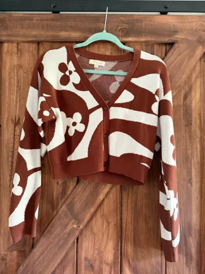 PacSun Sweater Cropped thumbnail 1