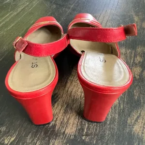 St. John Women’s Cherry Red Classic Retro Leather Slingback Pump Heels 5 thumbnail 4