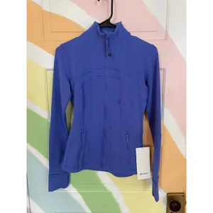 Lululemon NWT Define Jacket Luon Periwinkle Blue Size 4 Zip Up Yoga thumbnail 2