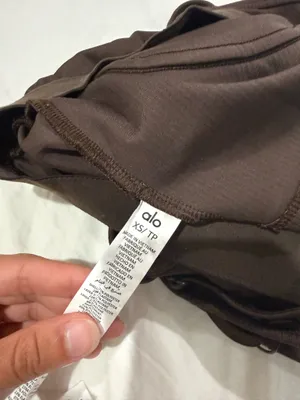 Alo Yoga Tank thumbnail 7