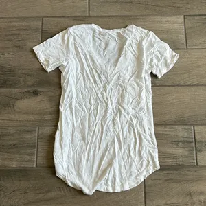 Z supply white tshirt thumbnail 4