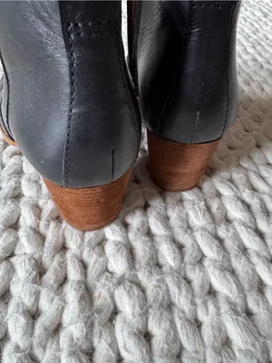 Madewell The Brenner Boot, Black Leather - 7.5 thumbnail 9