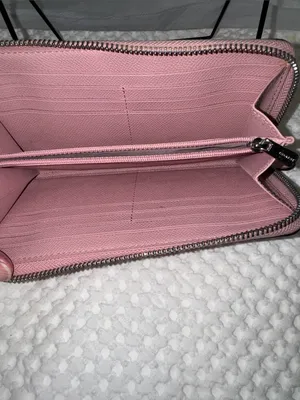 Coach Saffiano-Style Pink Zip Wallet with Front Card Pocket thumbnail 5