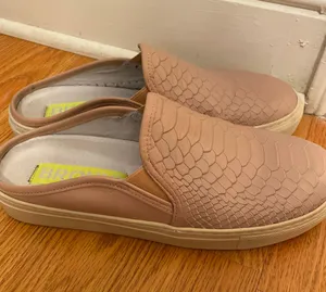 Slip on sneakers Pink Size 8.5 thumbnail 1