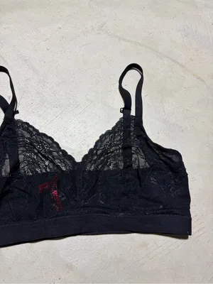 Spanx spotlight on Lace Bralette Black medium thumbnail 4