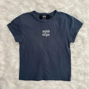 Darc Sport She SSDD NGFU Baby Tee Size Medium thumbnail 2