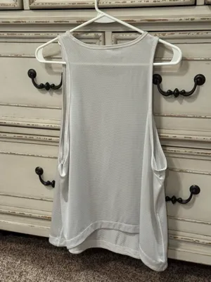 White Lululemon Tank thumbnail 3