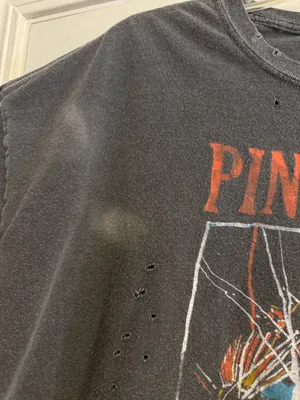 Pink Floyd World Tour '87 Black Cropped Band shirt distressed thumbnail 3