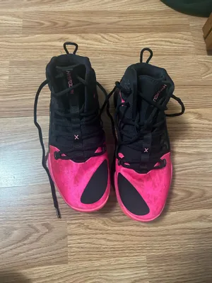 Nike Hyperdunk Basketball Shoes Women’s 7.5 thumbnail 3