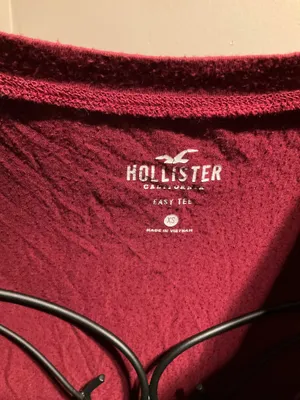 Hollister Red Cropped Short-Sleeve Easy Tee Sz. XS thumbnail 2