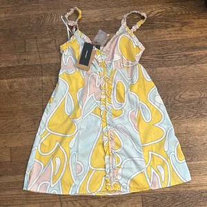 NWT Vero Moda Mini Sundress size Small (short frill) thumbnail 1
