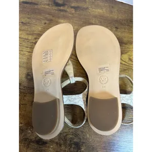 Michael Kors MK Logo Thong Sandals Womens Size 9M Ivory Gold T-Strap Buckle Shoe thumbnail 6