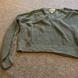 ‎Vs pink sweater M thumbnail 3