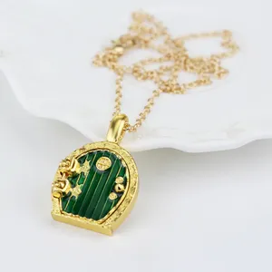 Gold Hobbit Hole, Lord of The Rings Pendant Locket Necklace - Green Door thumbnail 7