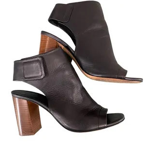 Vince Addie Black Leather Peep Toe Bootie‎ Heel Size 8.5 thumbnail 1