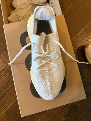 Yeezy Boost 350 V2 Cream White thumbnail 7
