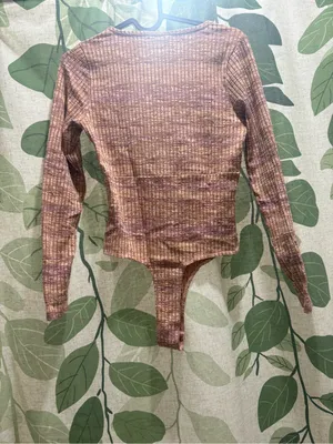 Ribbed Long-Sleeve Bodysuit Mauve thumbnail 4
