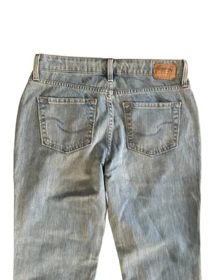 LEVIS Signature Light Wash Low Rise Bootcut Jeans Size 4 thumbnail 6