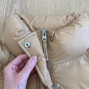 Abercrombie & Fitch - Utility Puffer Jacket in Tan thumbnail 2