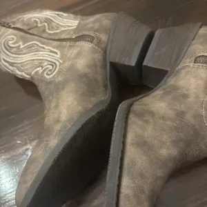 DURANGO CRUSH FASHION BOOTIES Round Toe Cowgirl Distressed Sz 8.5 Equestrian thumbnail 9