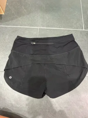 Lululemon Speed Up Shorts High-Rise 2.5" thumbnail 2
