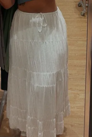 Hollister white maxi skirt thumbnail 2