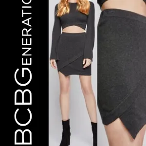 BCBGeneration GRAY Ribbed Knit Mini asymmetrical Pencil Skirt size M thumbnail 2