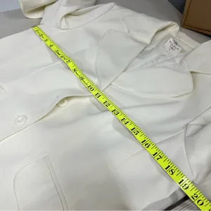 NWT Women’s 10 Elegant ivory White Blazer & Skirt Set FLAWED career wear office thumbnail 4