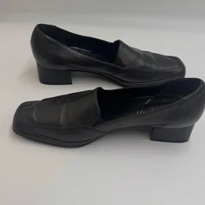 Rangoni Italy Black Leather Block Heel Loafers Womens 10.5 thumbnail 5