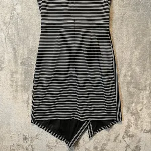 Hutch Indira Asymmetrical‎ Striped V-Neck Wrap Dress Size Small Black & White thumbnail 6