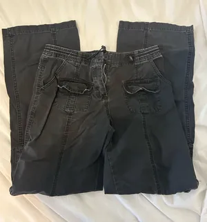 Brandy Melville Black Low-Rise Cargo Pants thumbnail 1