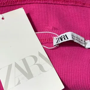 Zara Cami Top Womens Small Hot Pink Ribbed Notched V-Neck Spaghetti Strap‎ NEW thumbnail 5