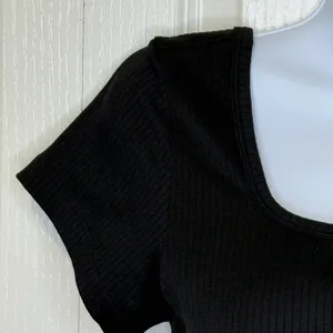 NWT PINK Victoria’s Secret Cropped Ribbed Short Sleeve Shirt Black Size Large thumbnail 3