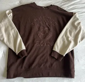 Garage Sweatshirt thumbnail 1
