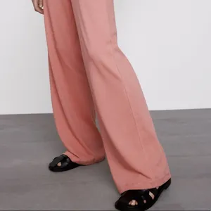 Zara Flowing Wide Leg Trousers in‎ Pink Size Medium thumbnail 4