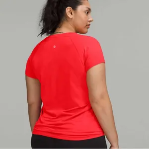 Lululemon Swiftly Tech 2.0 Short Sleeve Short Womens Size 16 Love Red NWT thumbnail 2