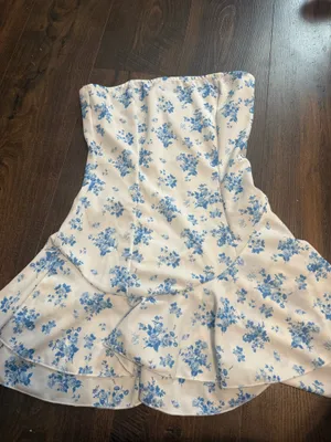 Boutique Strapless Dress thumbnail 1