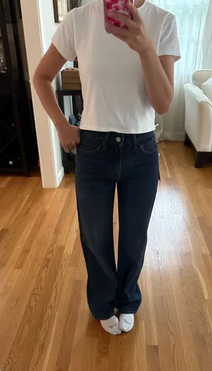 Denim Forum Marlo Aritzia High-Rise (Curve Fit) thumbnail 1