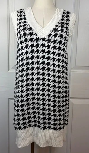 Abercrombie and fitch sleeveless mini sweater dress thumbnail 1