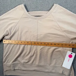 Yogalicious Stephanie Hi-Low Sweatshirt Women's Small Beige New Pullover thumbnail 5