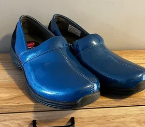Sanita Original Shiny Blue Women’s Professional Clogs EU 40 US 9 EUC thumbnail 1