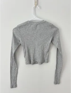 TNA Aritzia Long Sleeve thumbnail 2