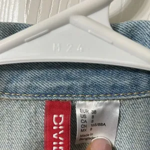 H&M Blue Jeans Denim Vest(Size 8) thumbnail 8