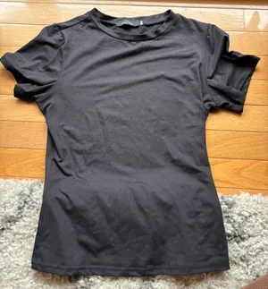 Basic Black Tee thumbnail 1