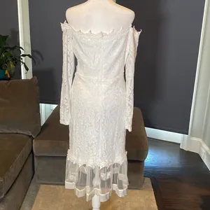 Women’s Long Sleeve Lace Dress with Sheer Areas Size L NWOT thumbnail 8