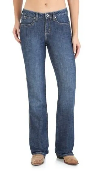 Aura by Wrangler Low Rise Jeans Instant Slimming Women Size 8 Short Boot Cut Leg thumbnail 1